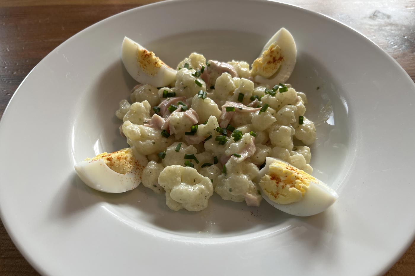 Blumenkohlsalat mit Ei