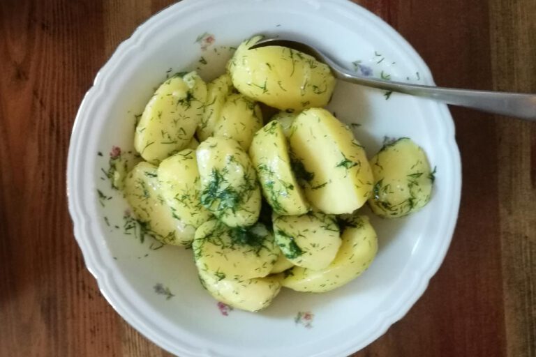 Butter-Dill-Kartoffeln