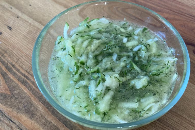 Klassischer Gurkensalat nach DDR-Rezept